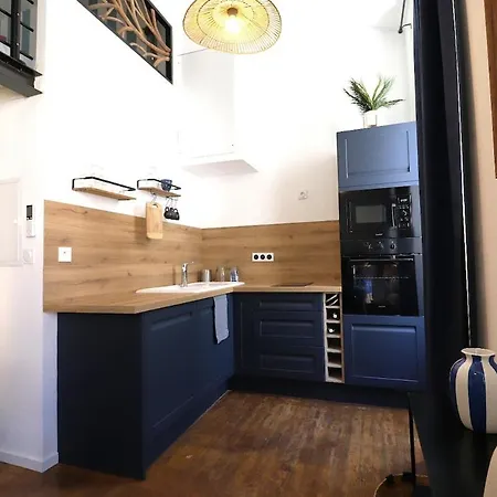 아파트 Cocon En Duplex Arenes Gare *