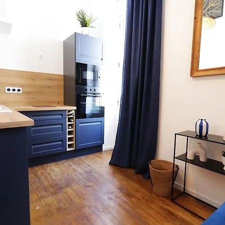 아파트 Cocon En Duplex Arenes Gare